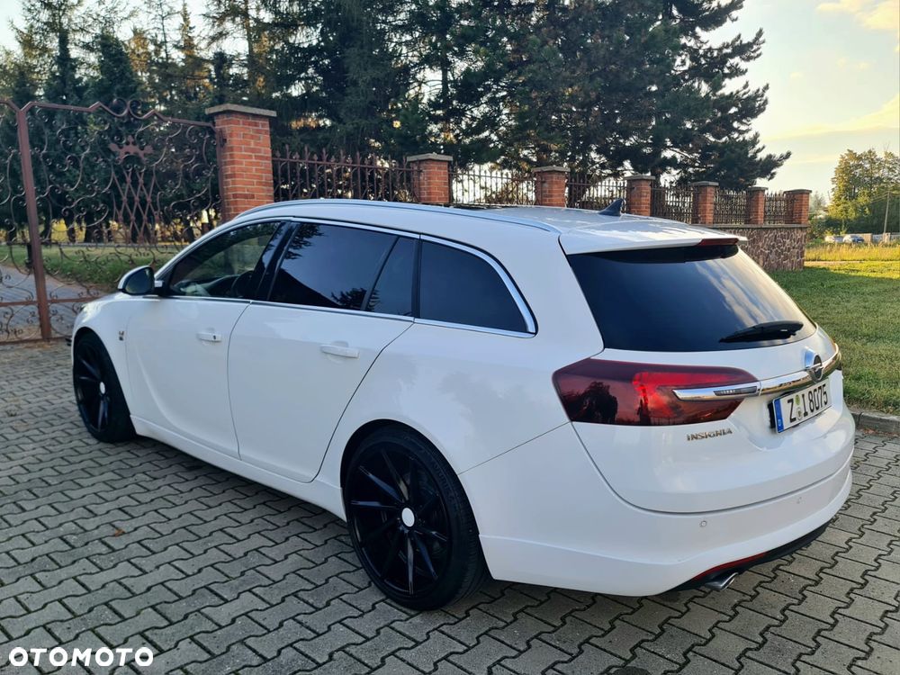 Opel Insignia 2.0 BiTurbo CDTI 4x4 Sport - 21