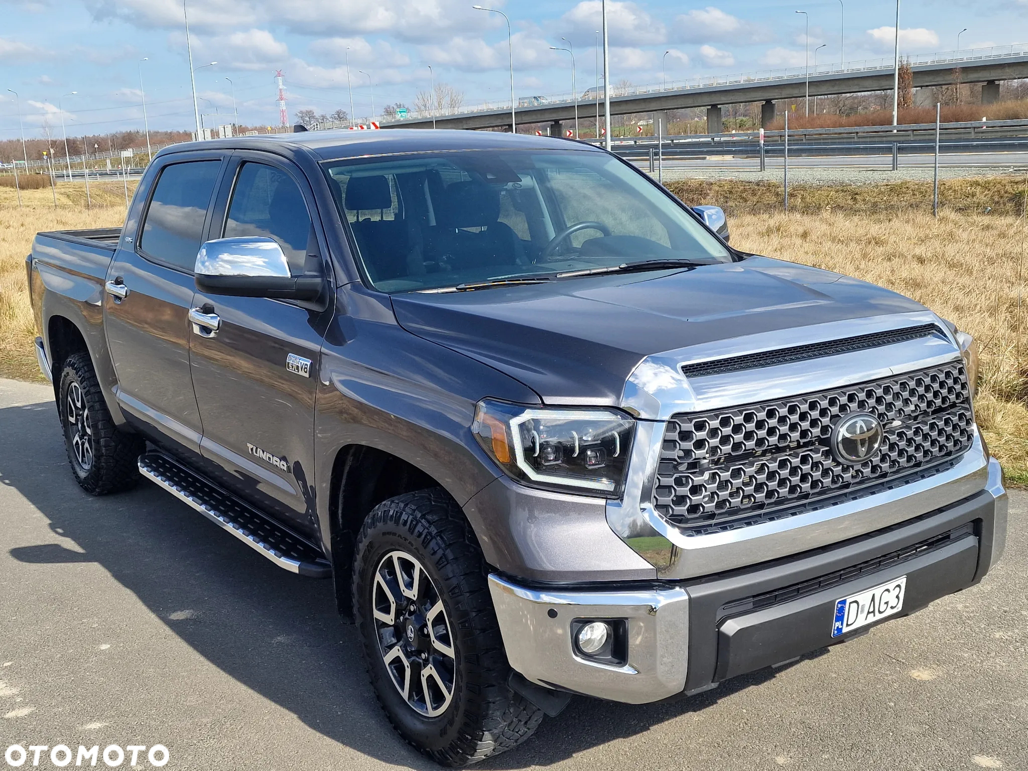 Toyota Tundra - 3