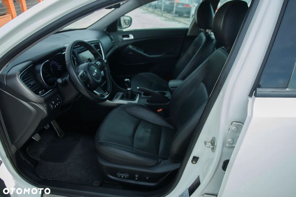 Kia Optima 1.7 CRDi XL - 28