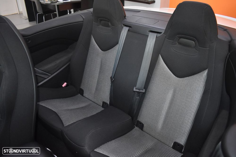 Peugeot 308 CC 1.6 HDi Sport - 23