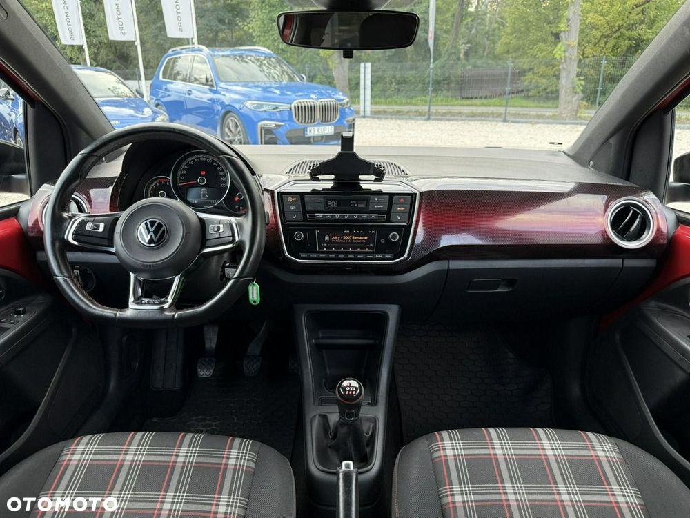 Volkswagen up! 1.0 TSI GTI - 20