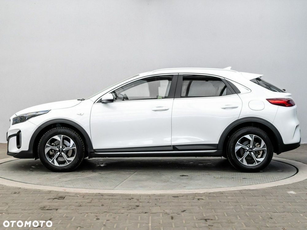 Kia XCeed 1.5 T-GDI M - 6