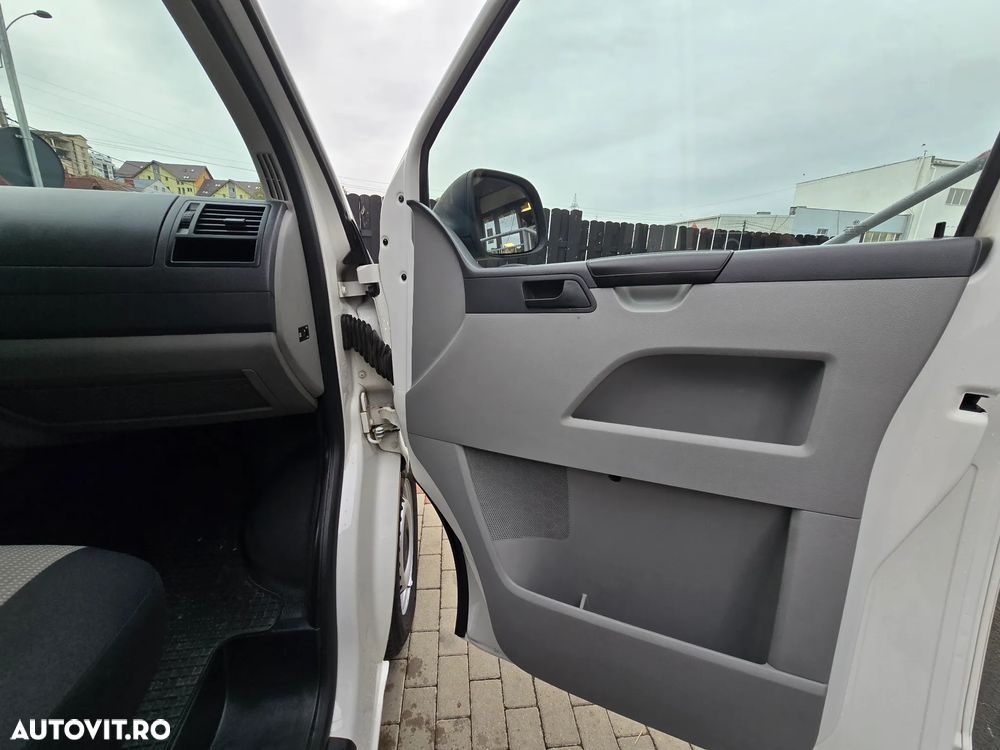 Volkswagen Transporter - 10