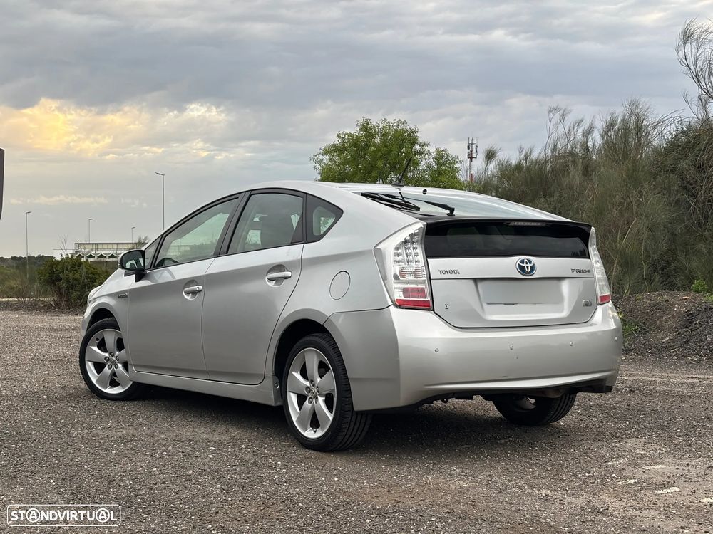 Toyota Prius 1.8 Premium - 3