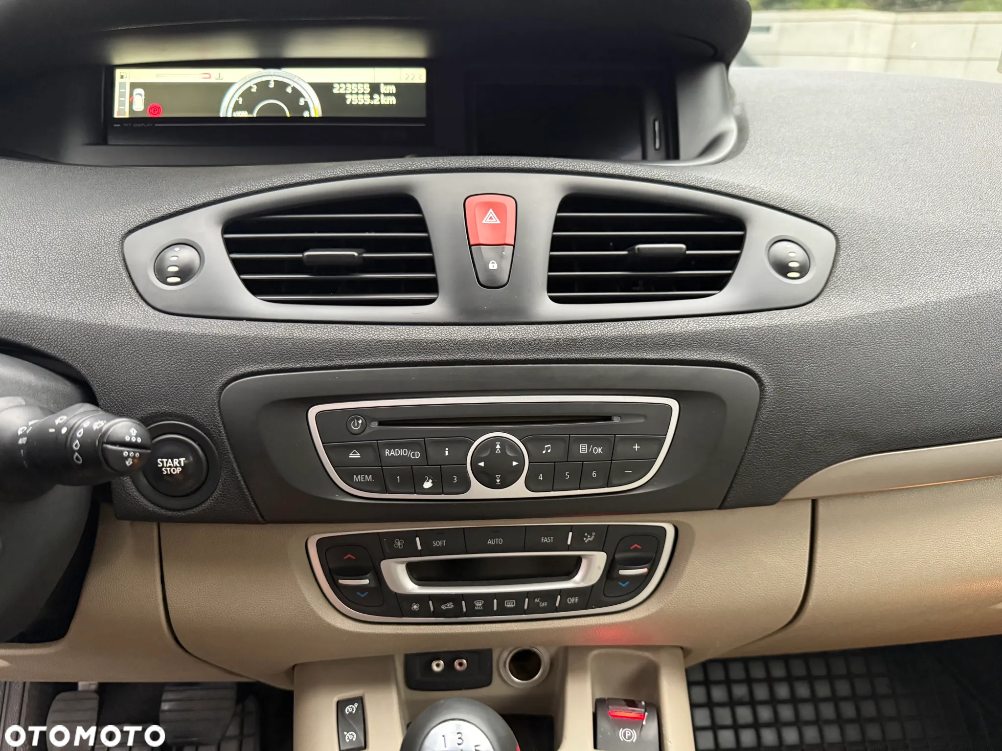 Renault Scenic 1.5 dCi Dynamique - 16