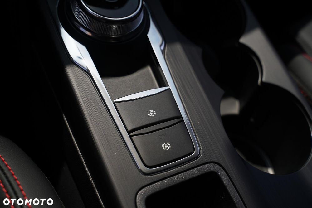 Ford Kuga 2.5 FHEV FWD ST-Line X eCVT - 25