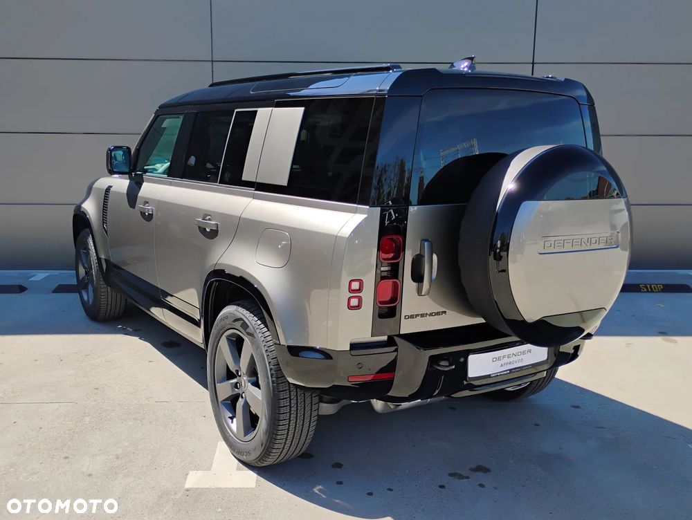 Land Rover Defender 110 2.0 P300 X-Dynamic SE - 7