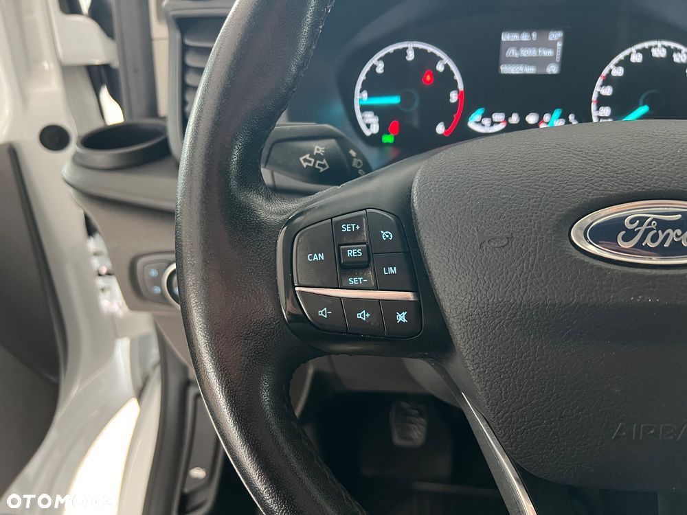Ford Transit Custom - 25
