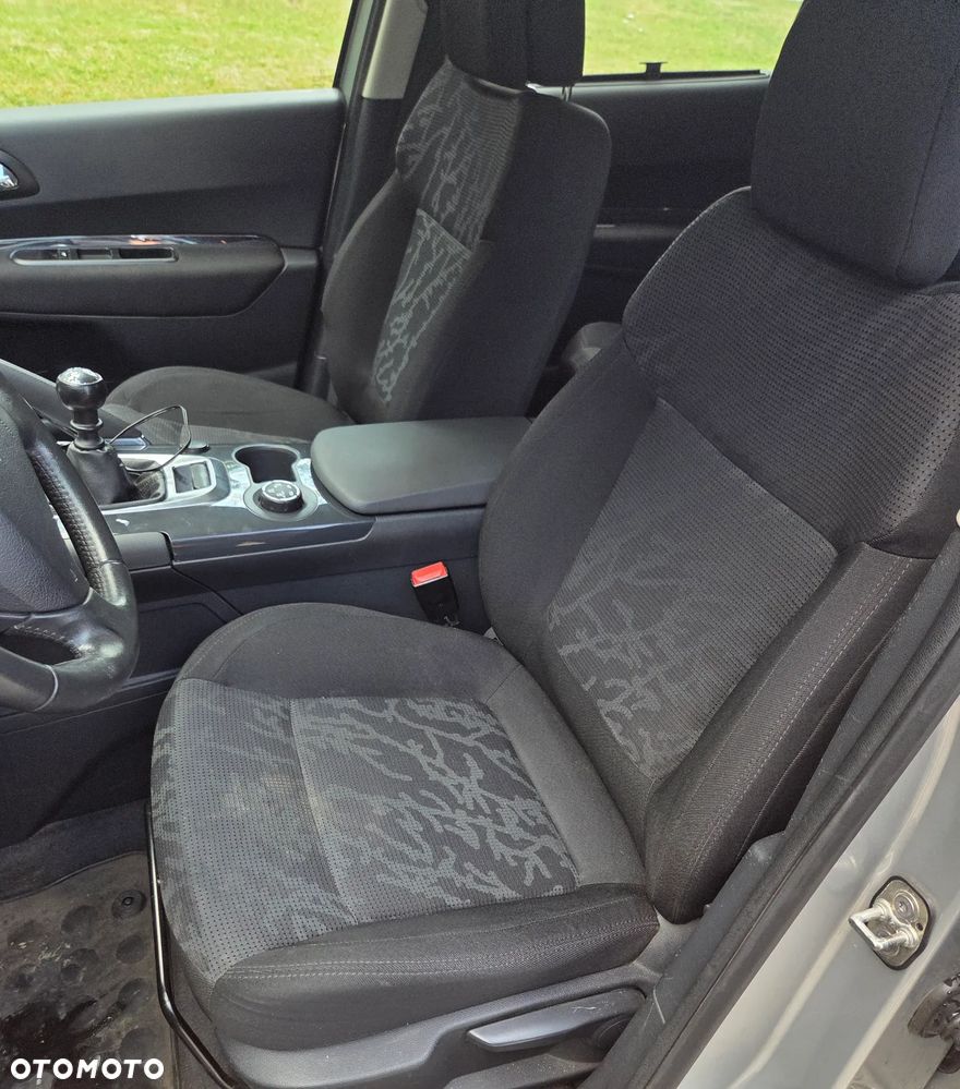 Peugeot 3008 1.6 HDi Trendy - 3