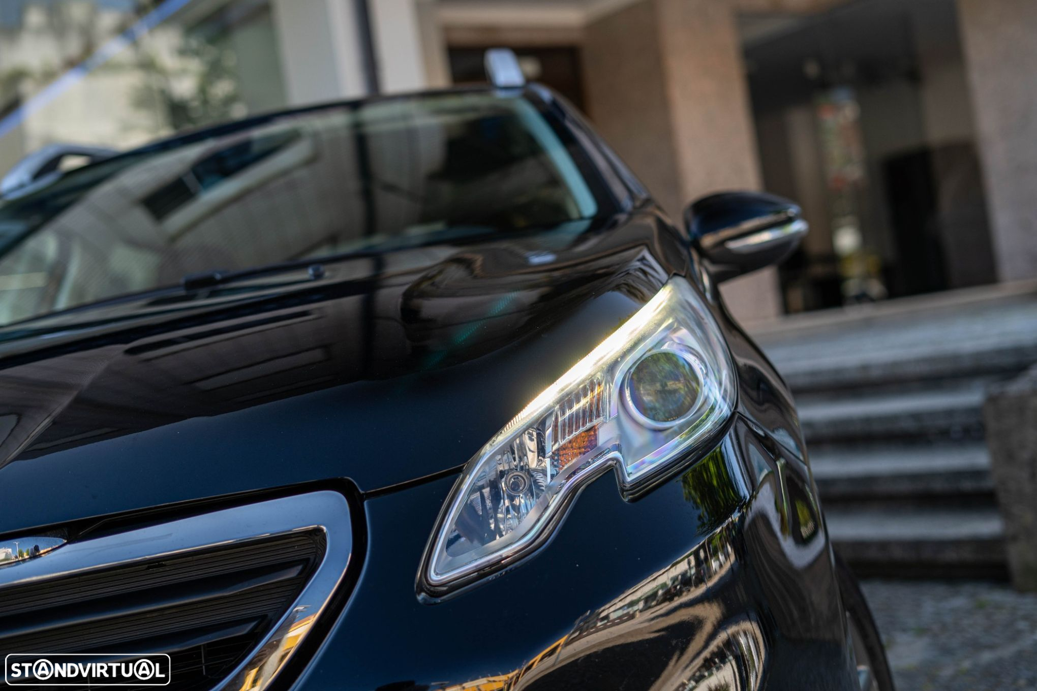 Peugeot 2008 1.2 PureTech Style - 38