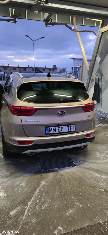 Kia Sportage 1.6 T-GDI 7DCT 4x4 GT Line - 4