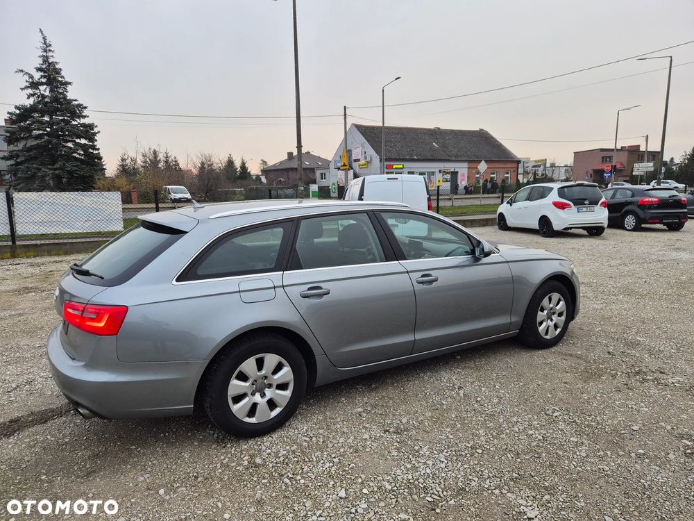 Audi A6 Avant - 11