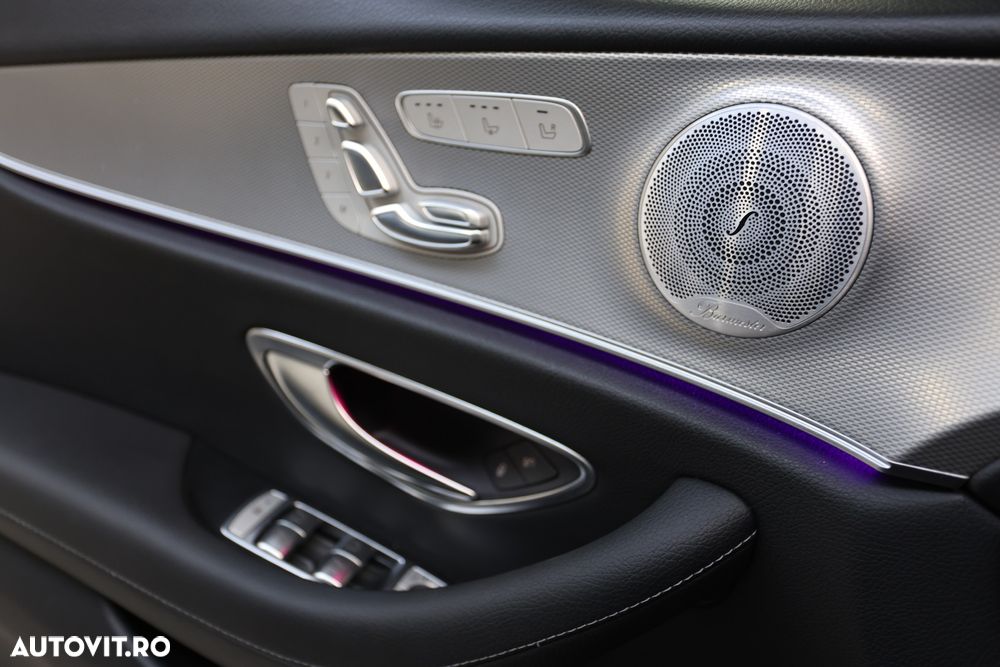 Mercedes-Benz E 300 de 4Matic 9G-TRONIC AMG Line - 24
