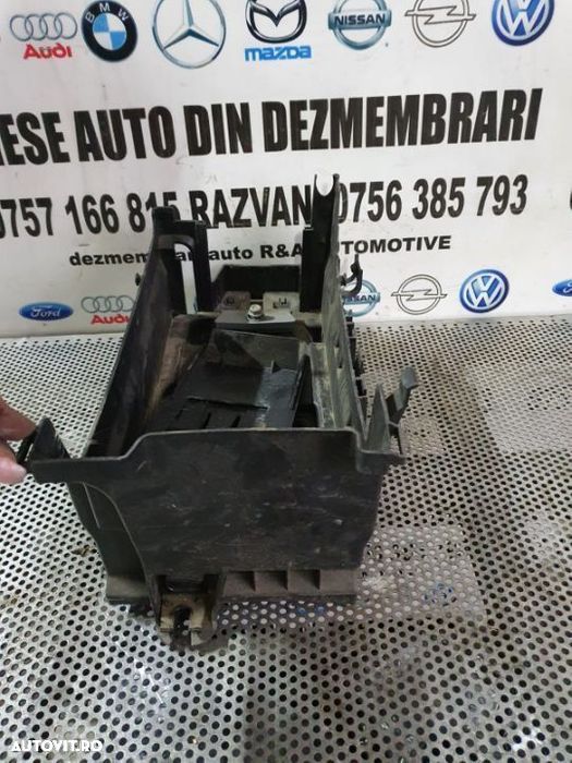 Carcasa Suport Baterie Opel Insignia A Dezmembrez Opel Insignia A A20DTH - 1