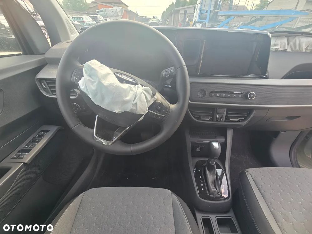 Ford Tourneo Courier ver-1-0-ecoboost-trend - 18