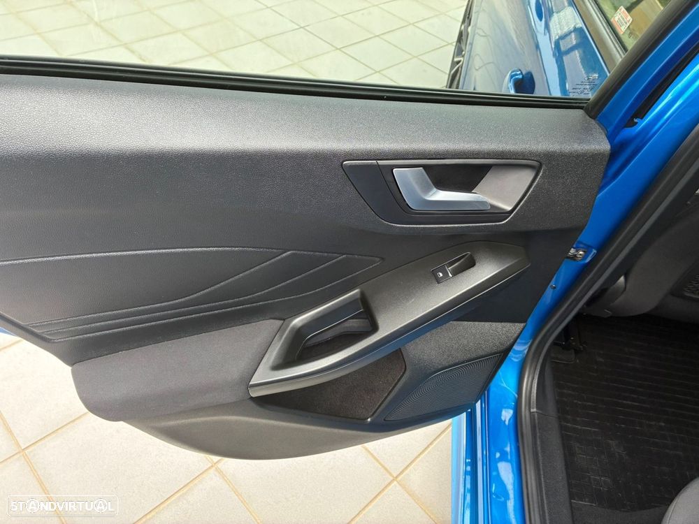 Ford Focus - 19