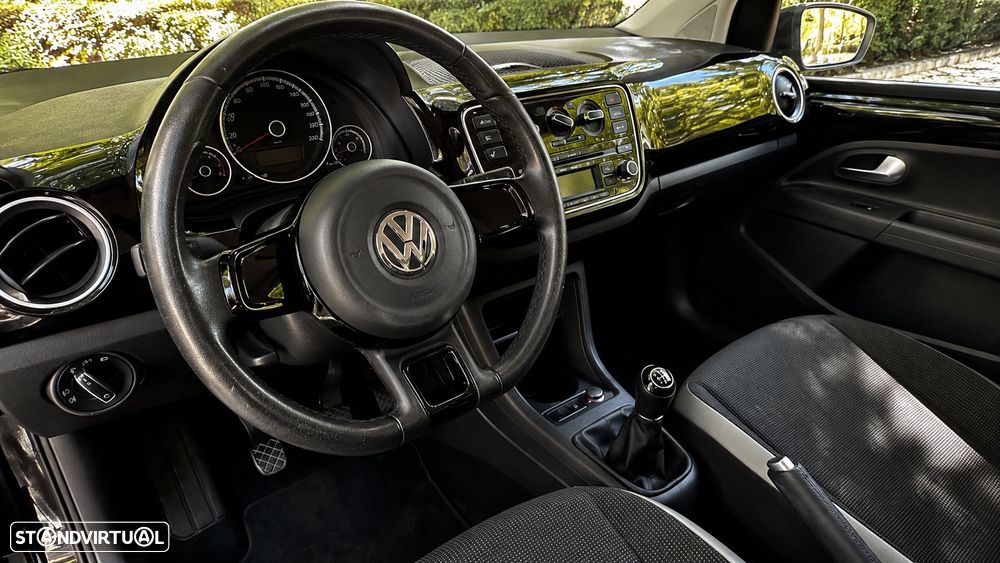 VW Up! 1.0 BlueMotion High - 11