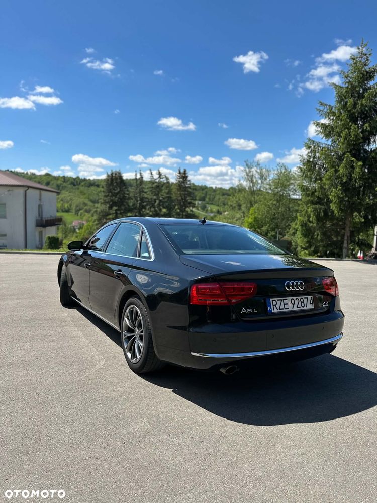 Audi A8 4.2 FSI L Quattro - 4