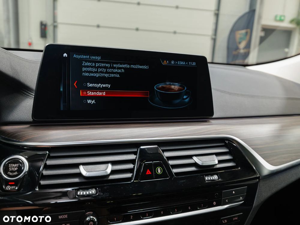 BMW Seria 6 640i xDrive - 30