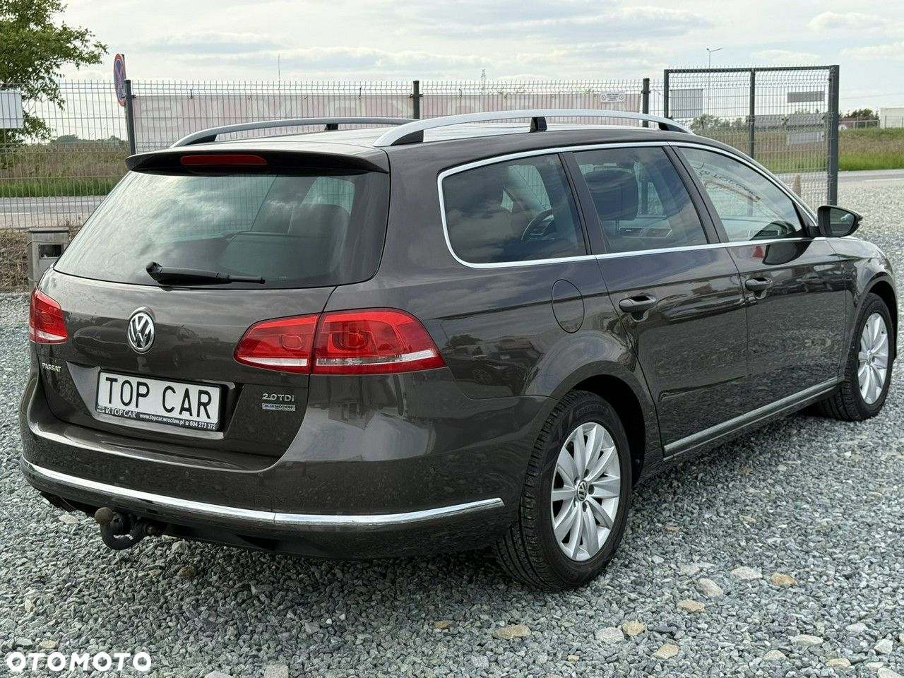 Volkswagen Passat Variant 2.0 Blue TDI SCR Highline - 9