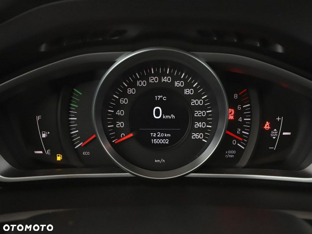 Volvo V40 T2 Kinetic - 23