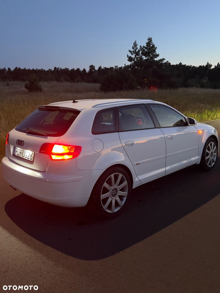 Audi A3 Sportback 2.0 TDI DPF S line Sportpaket - 5