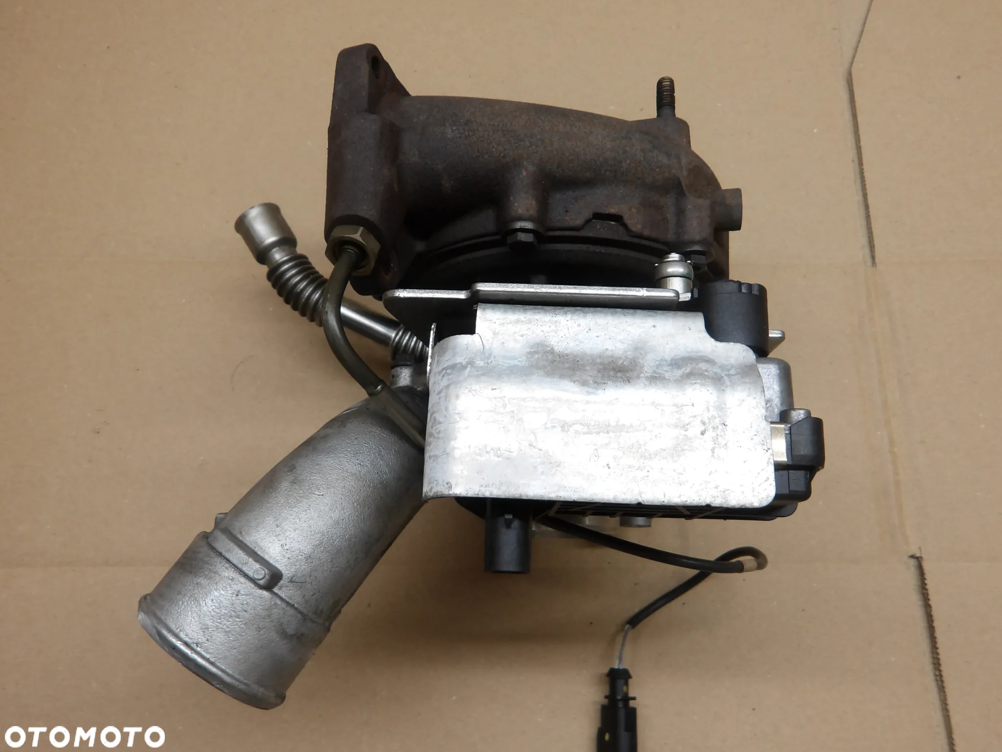 AUDI A4 B8 KOMBI 08-12 3.0TDI TURBINA TURBOSPRĘŻARKA GTB2260VK - 3