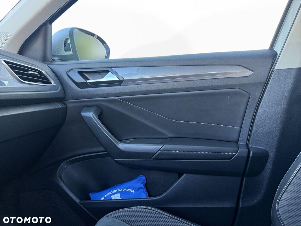 Volkswagen T-Roc 1.5 TSI Style DSG - 25