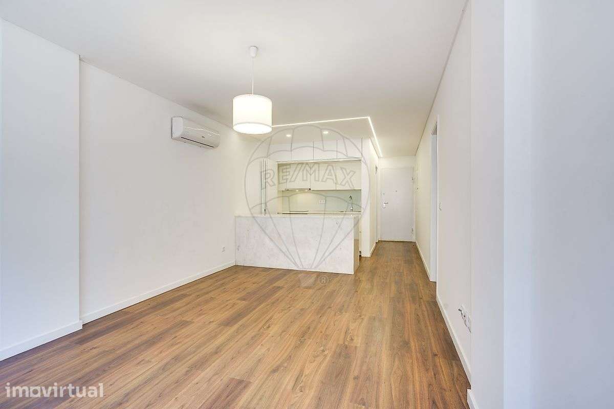Apartamento T1 para arrendamento - Grande imagem: 4/15
