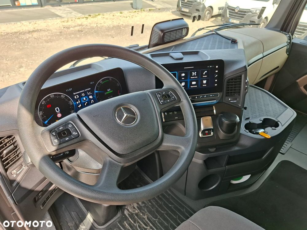 Mercedes-Benz Actros 5 L FHS 1845 LS - 13