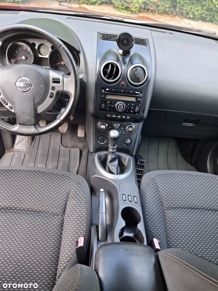 Nissan Qashqai - 11