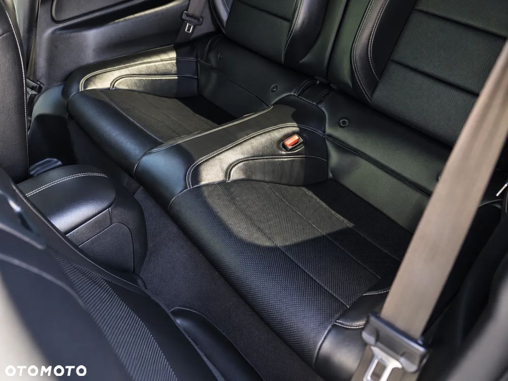 Ford Mustang 5.0 Ti-VCT V8 GT - 23