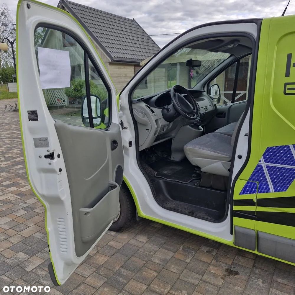 Renault TRAFIC - 11