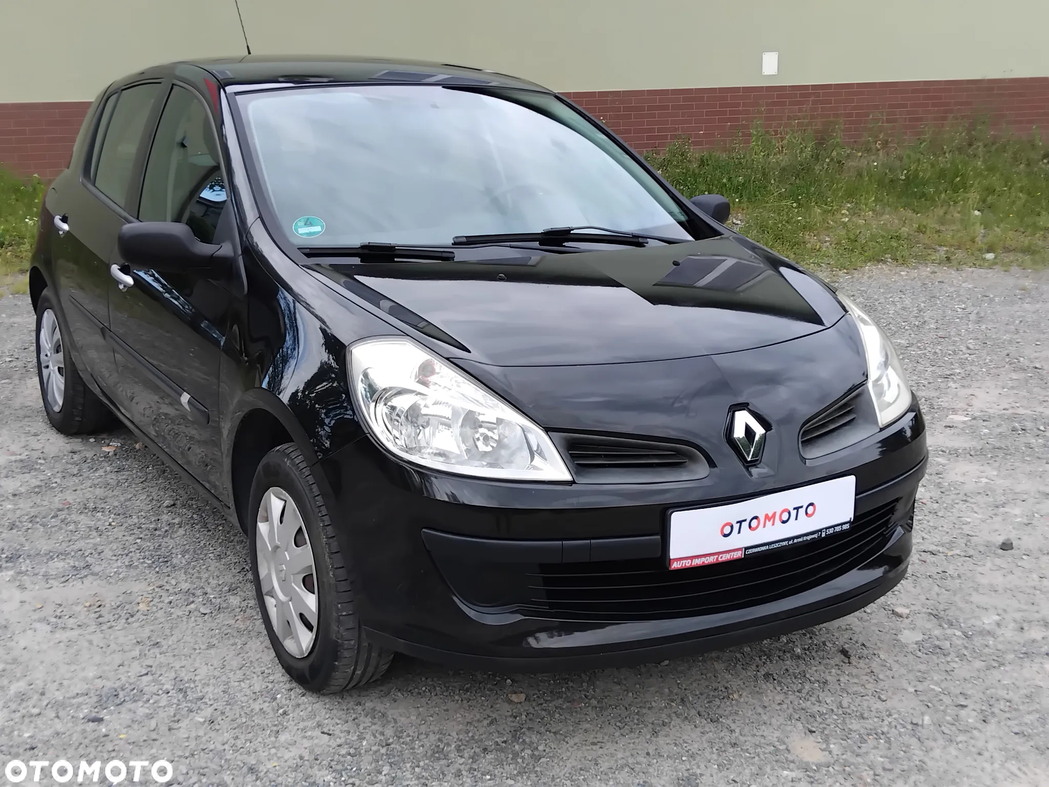 Renault Clio 1.2 16V 75 Expression - 17