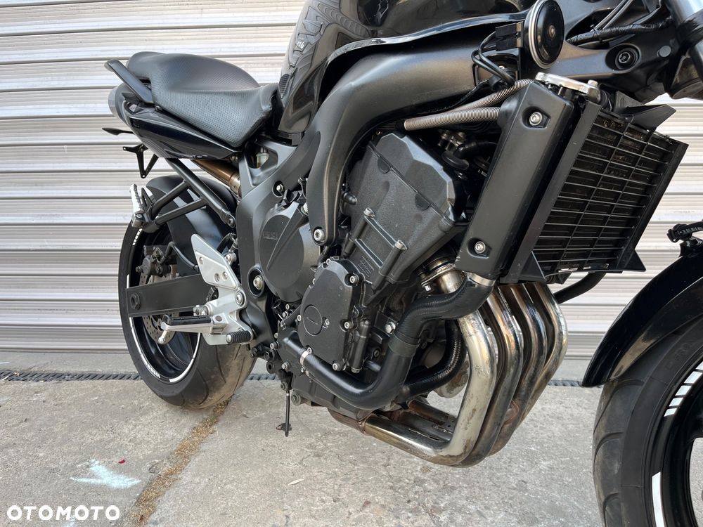 Yamaha FZ6 - 23