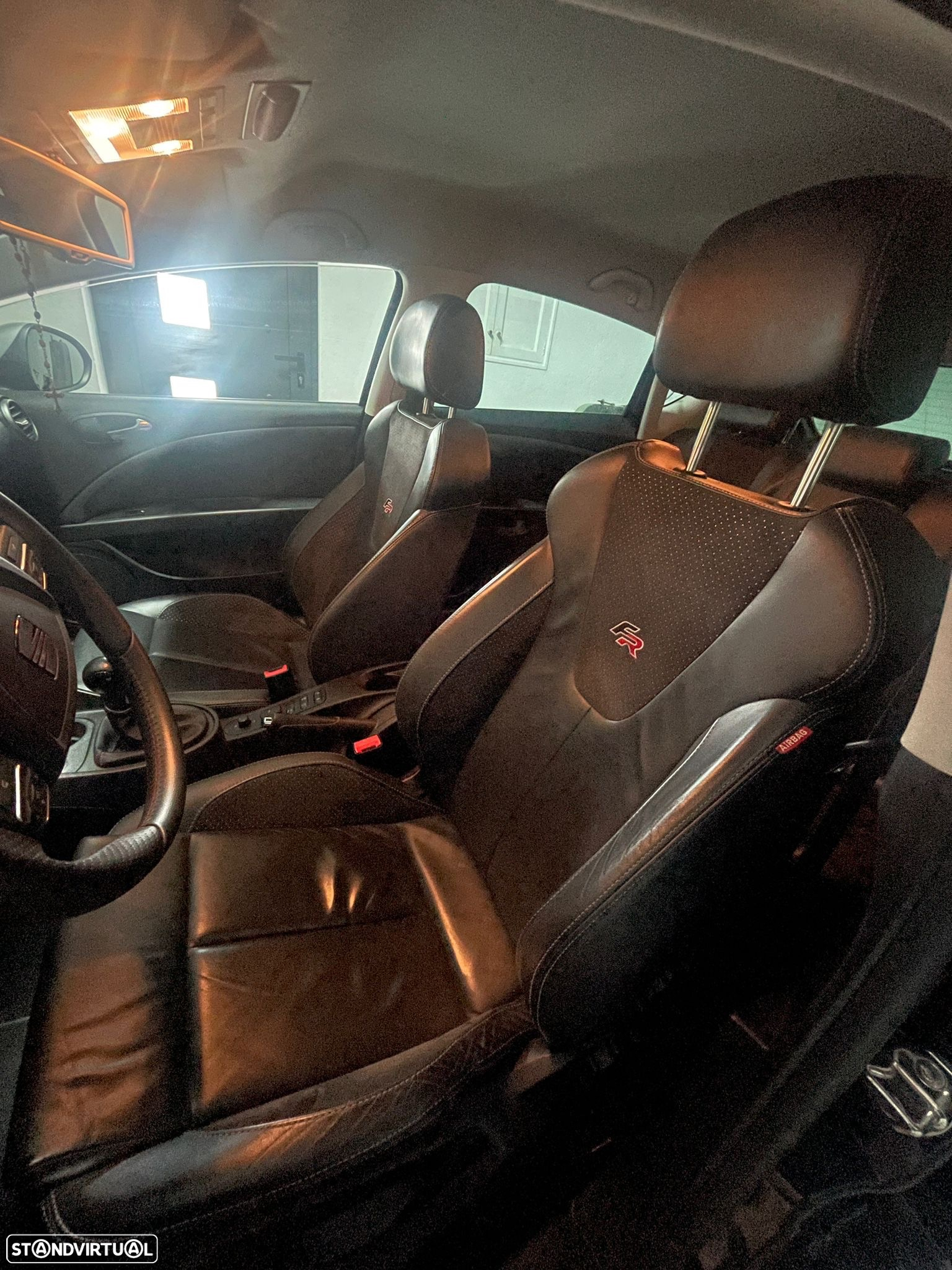 SEAT Leon 2.0 TDI FR - 6