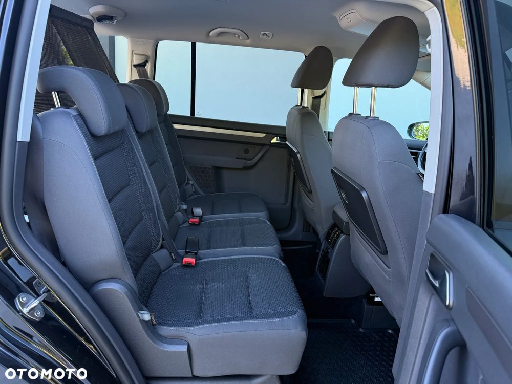 Volkswagen Touran 1.6 TDI BMT Comfortline - 27