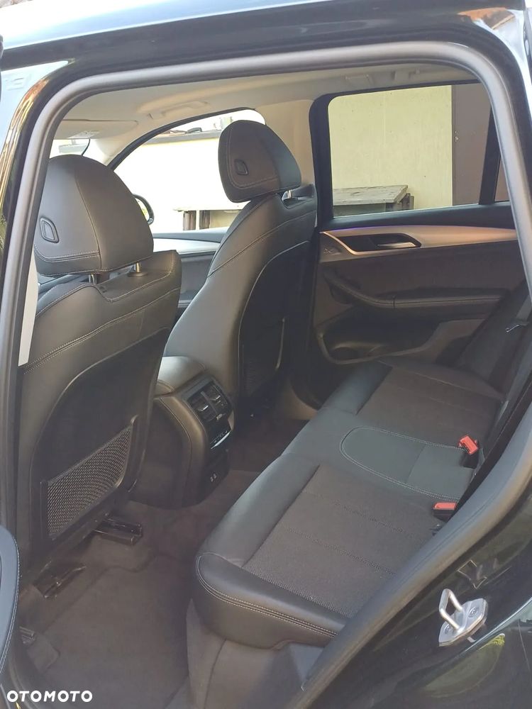 BMW X3 xDrive20i - 7