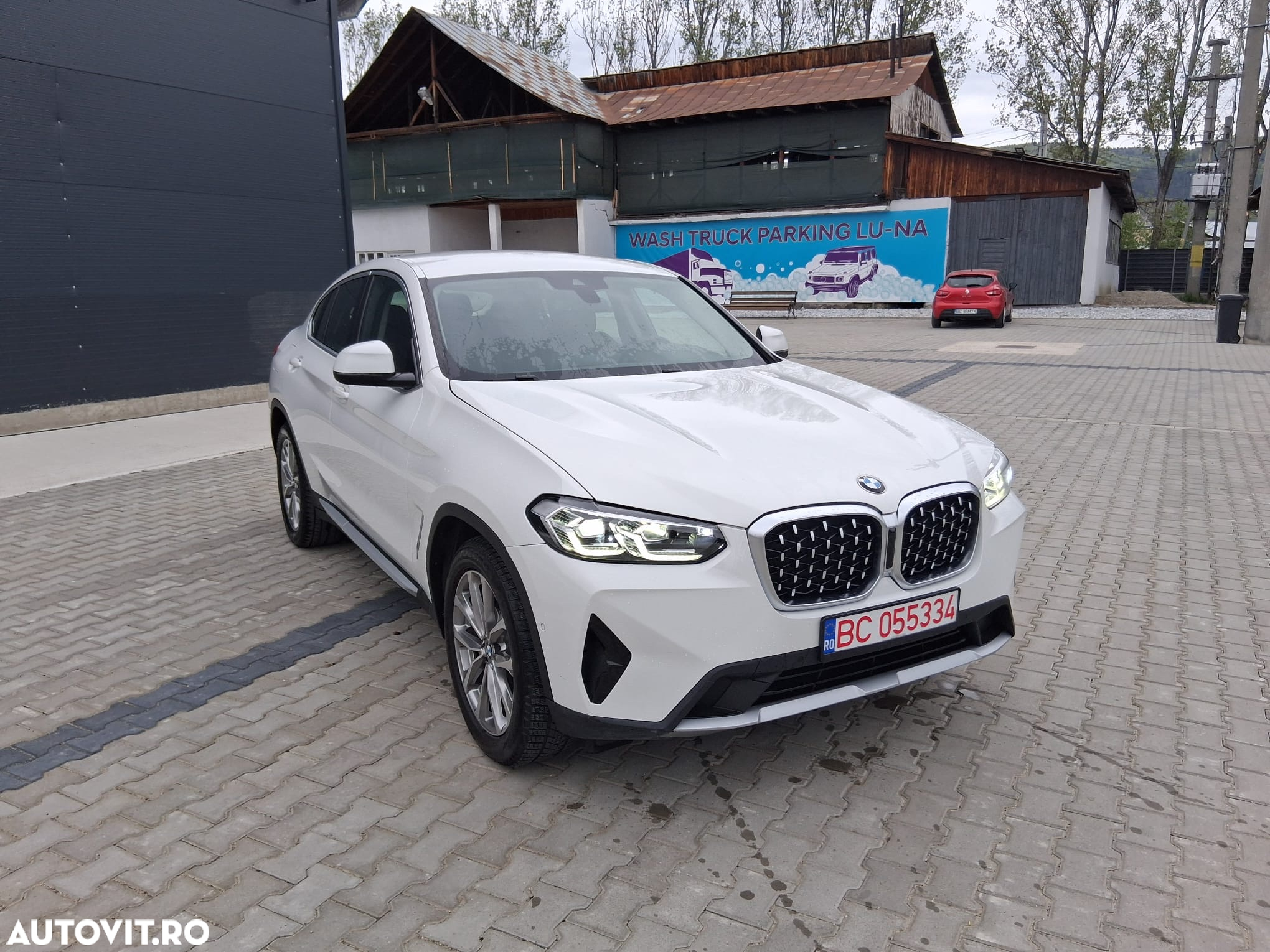 BMW X4 xDrive20i AT MHEV - 2