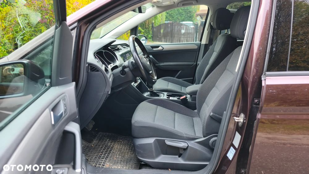 Volkswagen Touran 1.4 TSI BMT Highline DSG - 29