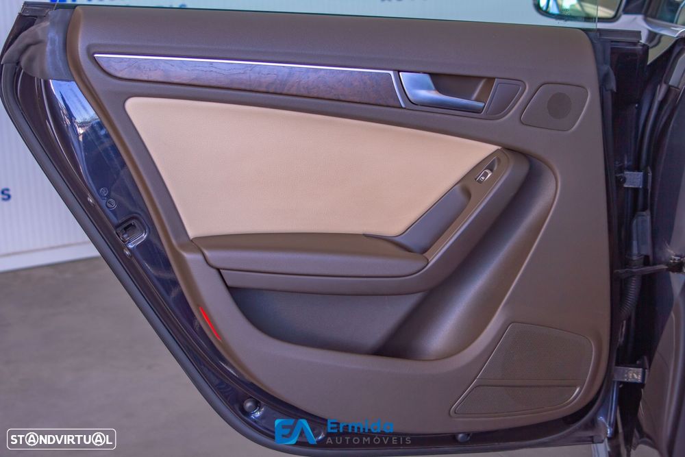 Audi A5 2.0 TDI Multitronic S-line - 26