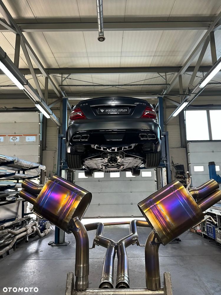 Mercedes-Benz Klasa C 63 AMG AMG SPEEDSHIFT MCT Black Series - 21