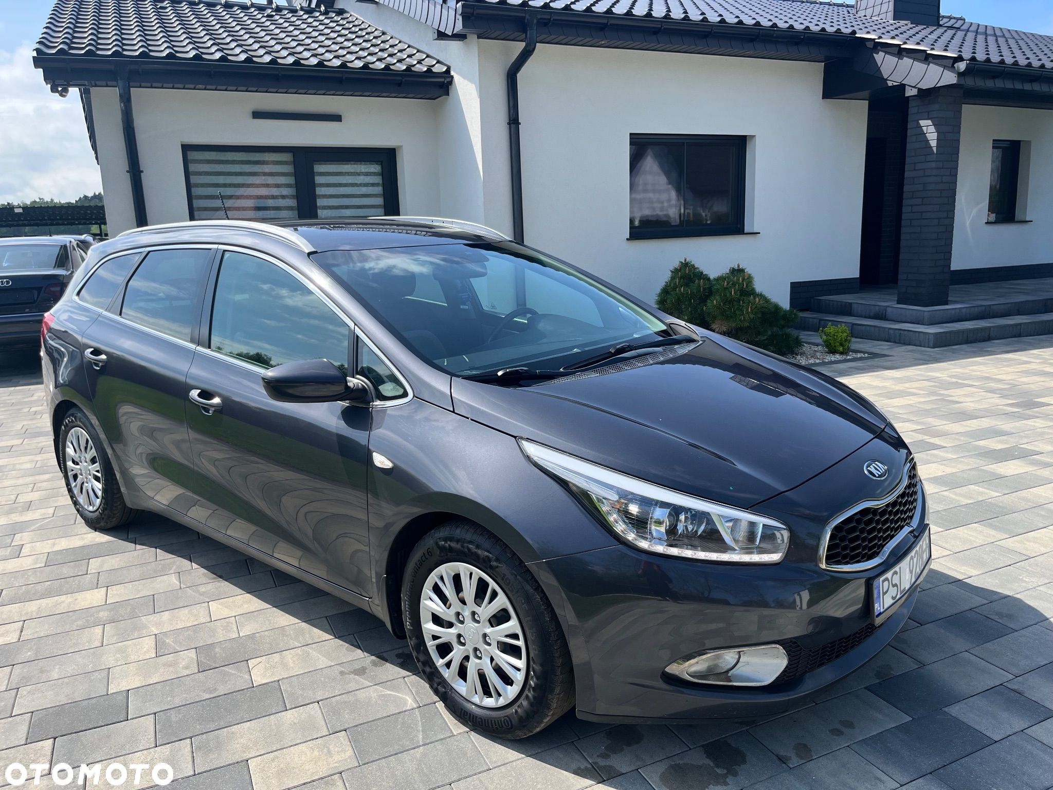 Kia Ceed - 1