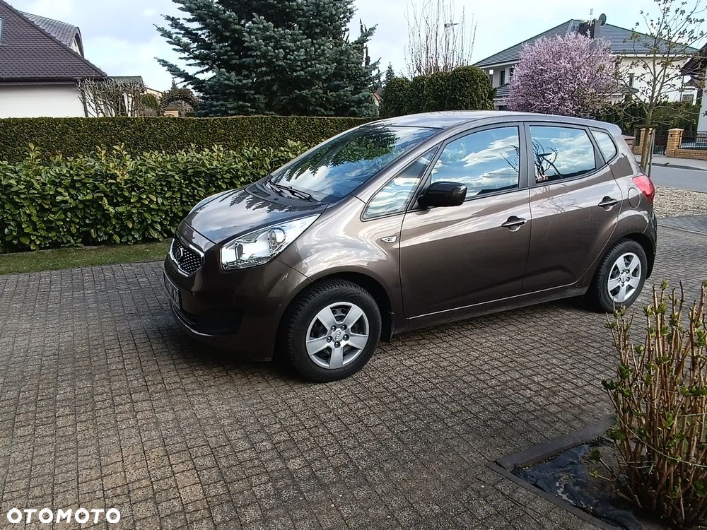 Kia Venga 1.6 M - 11