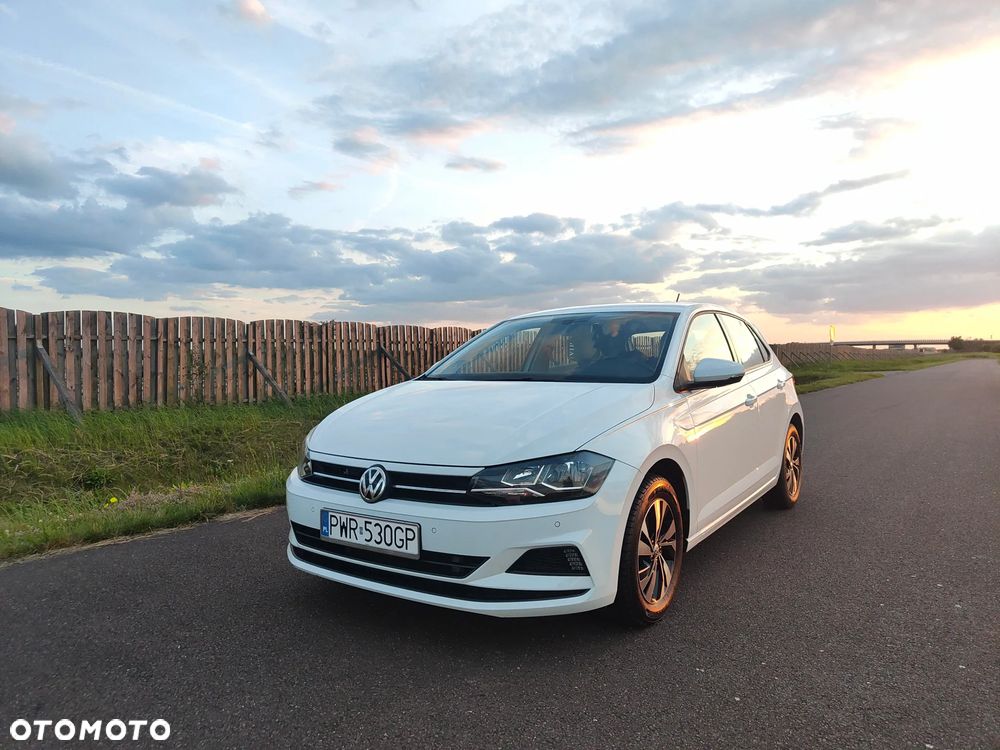 Volkswagen Polo 1.0 TSI Comfortline DSG - 25