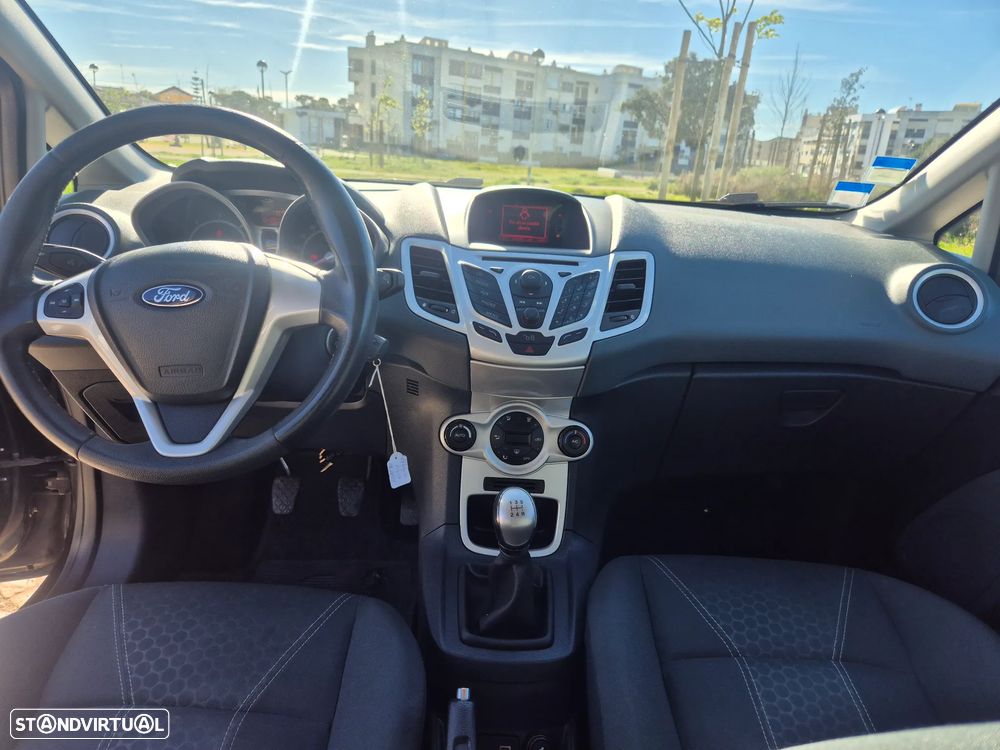 Ford Fiesta 1.4 TDCI Titanium - 14