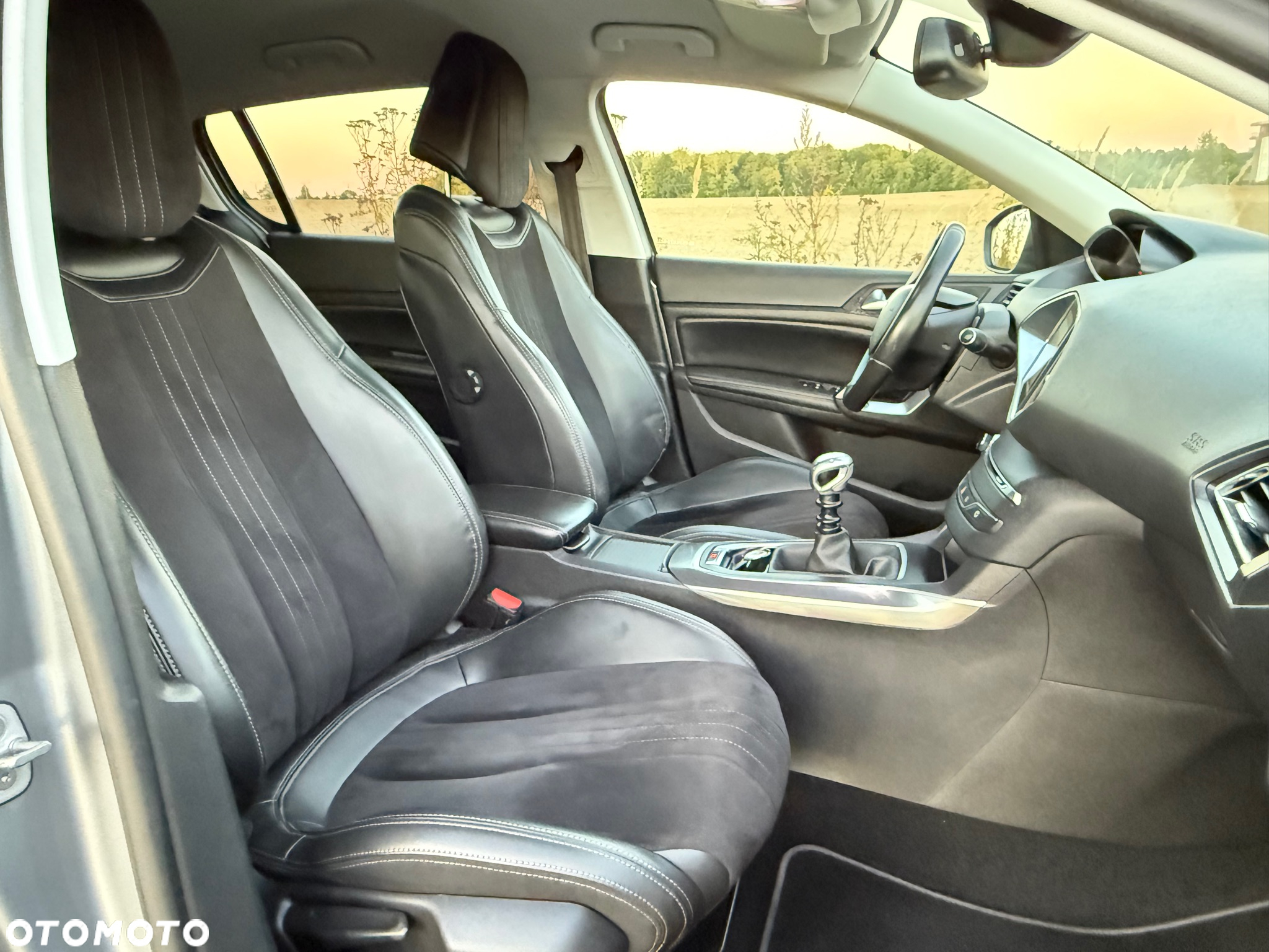 Peugeot 308 1.6 e-HDi Allure S&S - 20