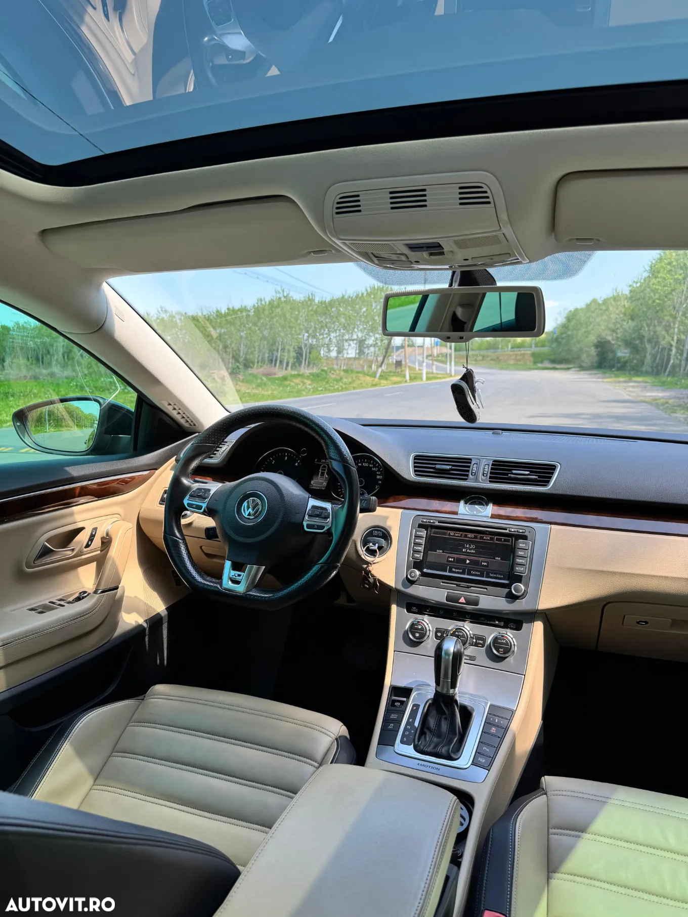 Volkswagen Passat CC - 13