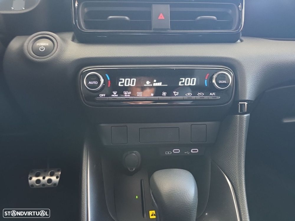 Toyota Yaris - 19