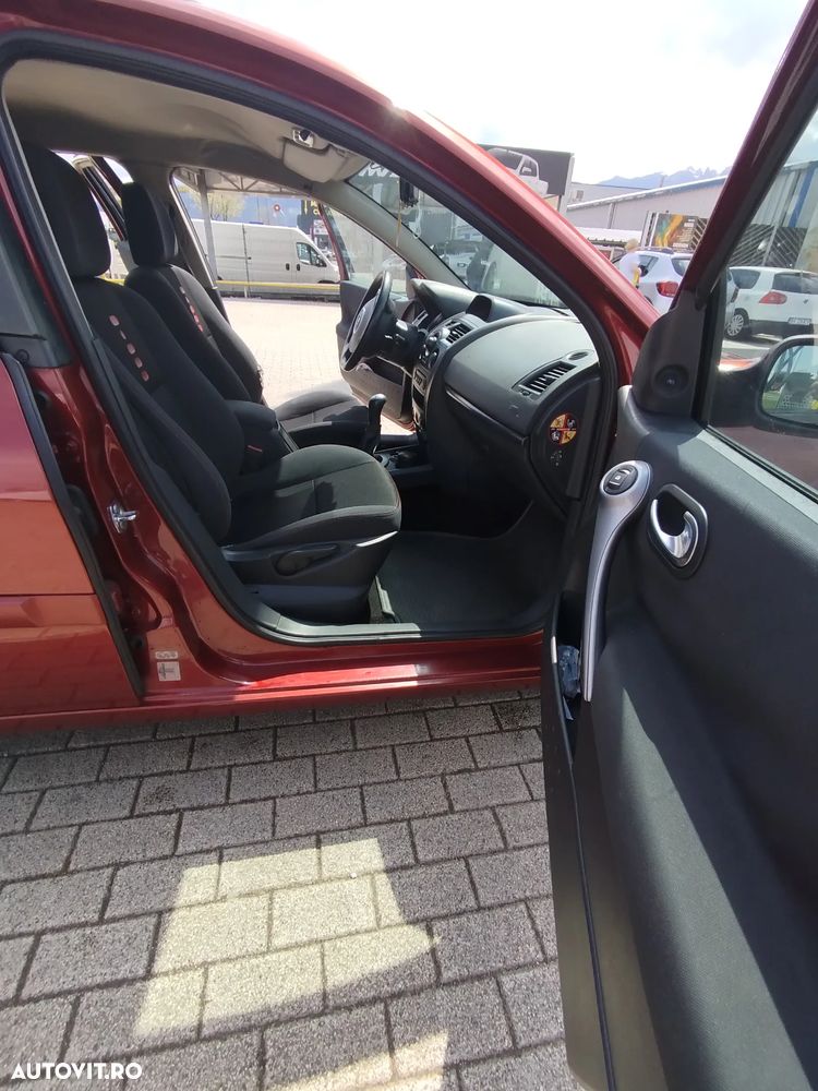 Renault Megane II 1.5 dCi Dynamique - 13